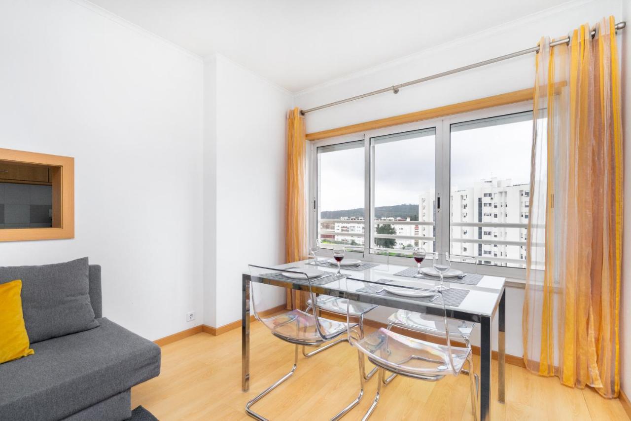 Lisboa, Cidade, Elegant Apartment With Air Cond, Free Wifi And Near Metro, By Ig Exteriör bild