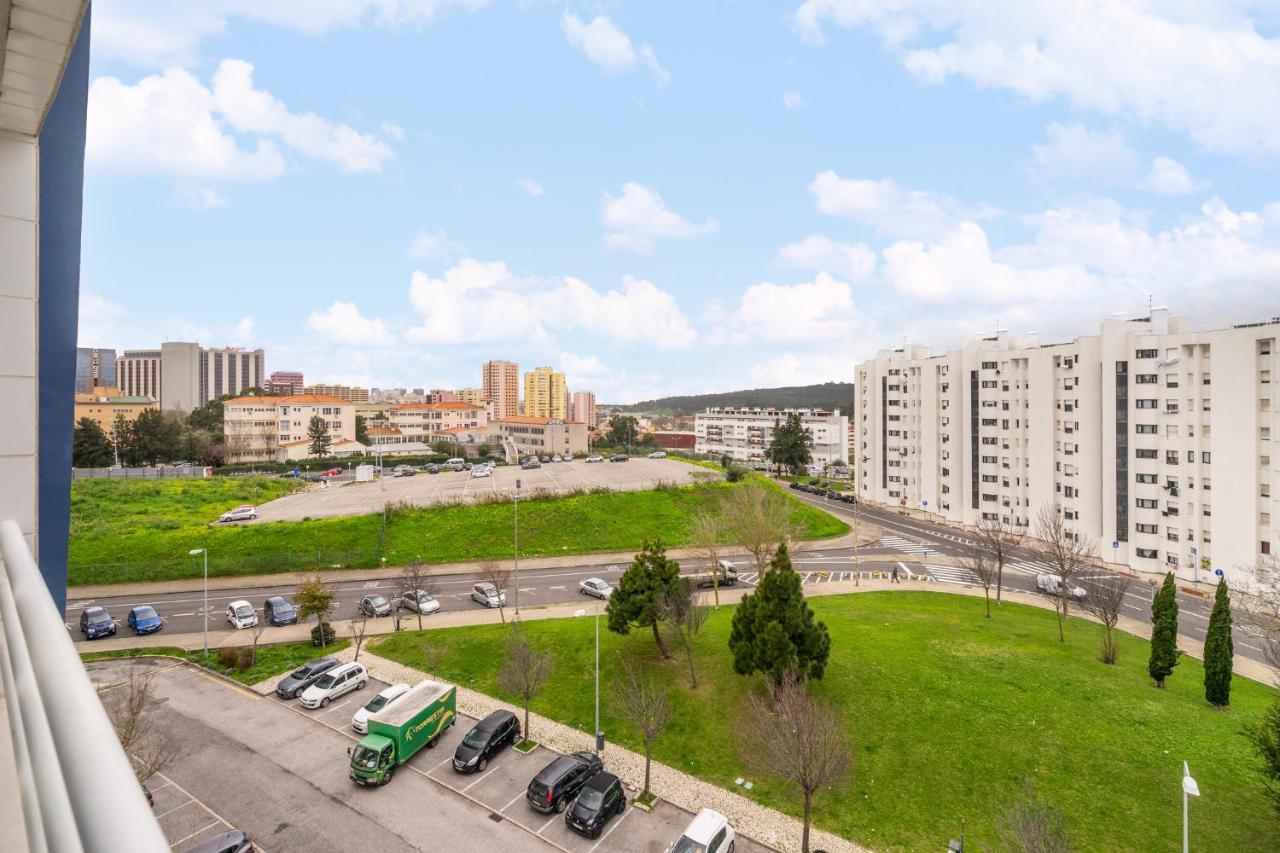 Lisboa, Cidade, Elegant Apartment With Air Cond, Free Wifi And Near Metro, By Ig Exteriör bild